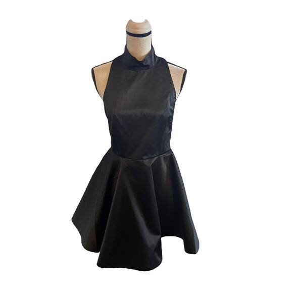 Rotate Faux Leather Sleeveless Mini Dress Mock Neck Size 6 New - Picture 3 of 12